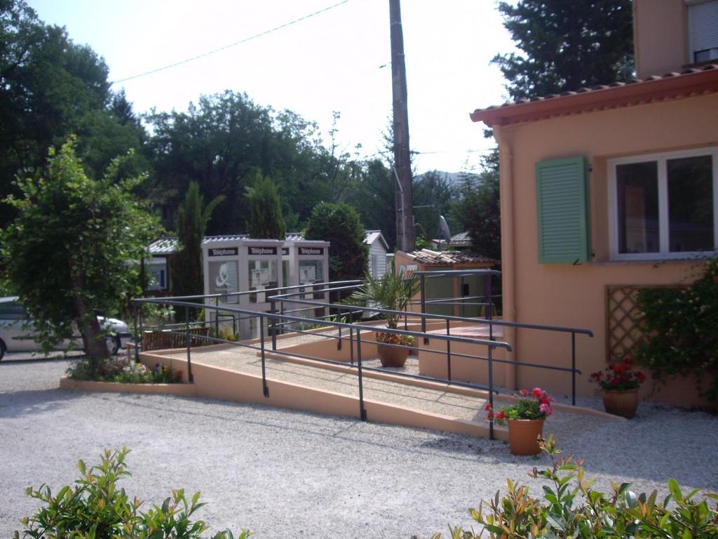 Les Rives Du Loup Tourrettes-sur-Loup Quarto foto